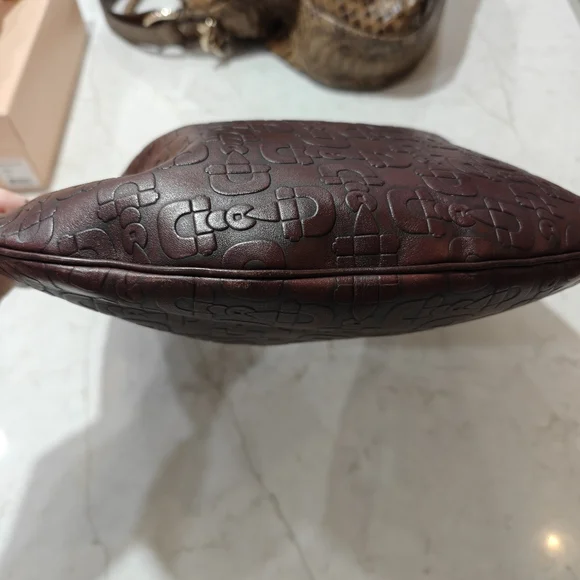 GUCCI Bag - Picture 2 of 3